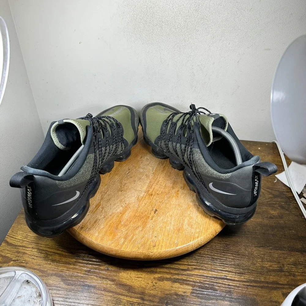 Nike Air VaporMax Run Utility Olive Flak Black AQ8810-201 Mens Size 14 Sneakers